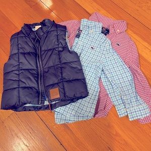 2 qty Vineyard Vines Boy's Button Down Whale Shirt in size 2T.